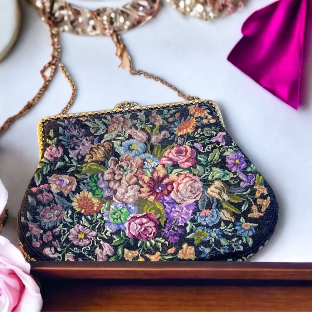 Victorian Handmade petite point Purse flowers Antique needlepoint - Picture 3 of 10